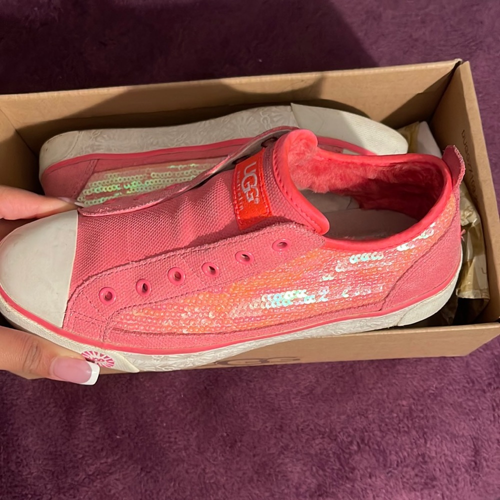 Laela UGG Sneakers With Pink Sparkles